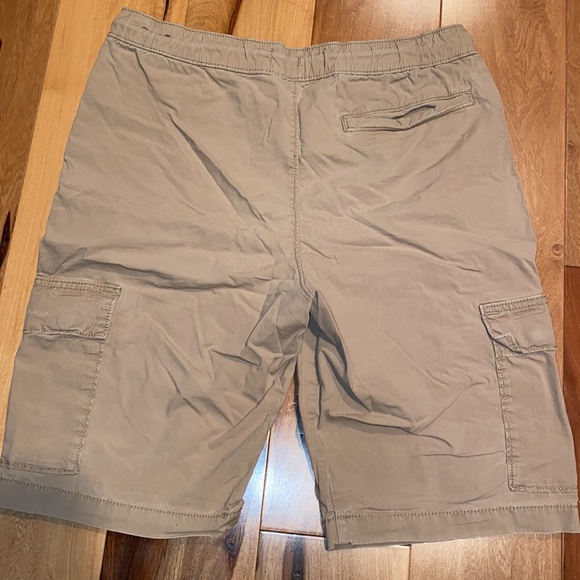 NWOT ~ ABERCROMBIE KIDS CARGO SHORTS ~ BOYS SMALL - Picture 5 of 6